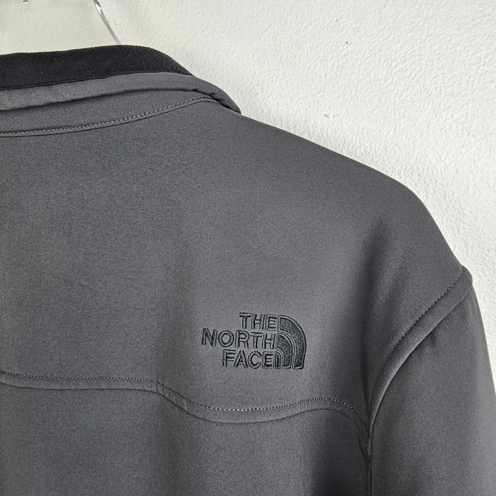 The North Face Gray & Black Jacket Coat with Warm Lining